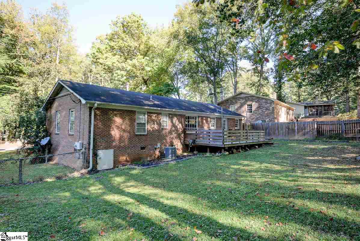 11 Nottingham Road Greenville, SC 29607 - Photo 12 of 18