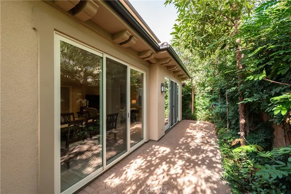 $7,000 | 60 Trotter, Irvine, CA 92602