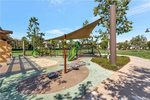 $7,000 | 60 Trotter, Irvine, CA 92602