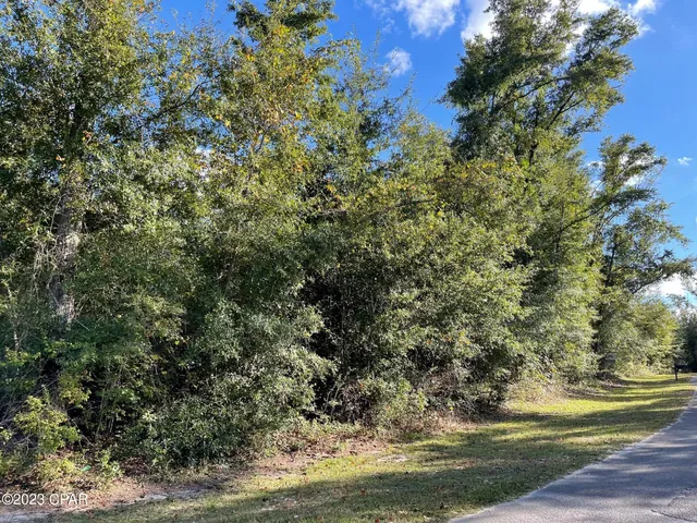 $200,000 | 5320 Indian Bluff Drive, Youngstown, FL 32466