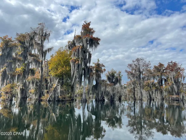 $200,000 | 5320 Indian Bluff Drive, Youngstown, FL 32466