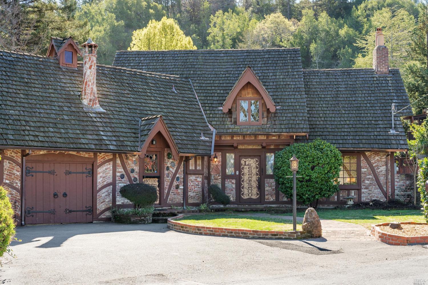 7 Murray Avenue Larkspur, CA 94939 - Photo 1 of 1 Welcome to 7 Murray Ave, Larkspur Ca