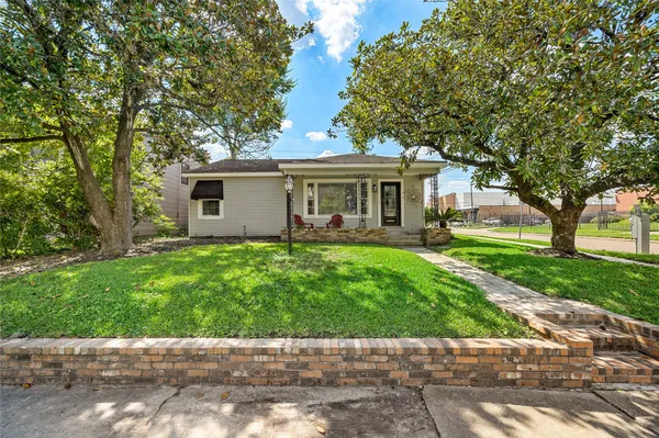$2,500 | 3502 Ruth Street, Houston, TX 77004