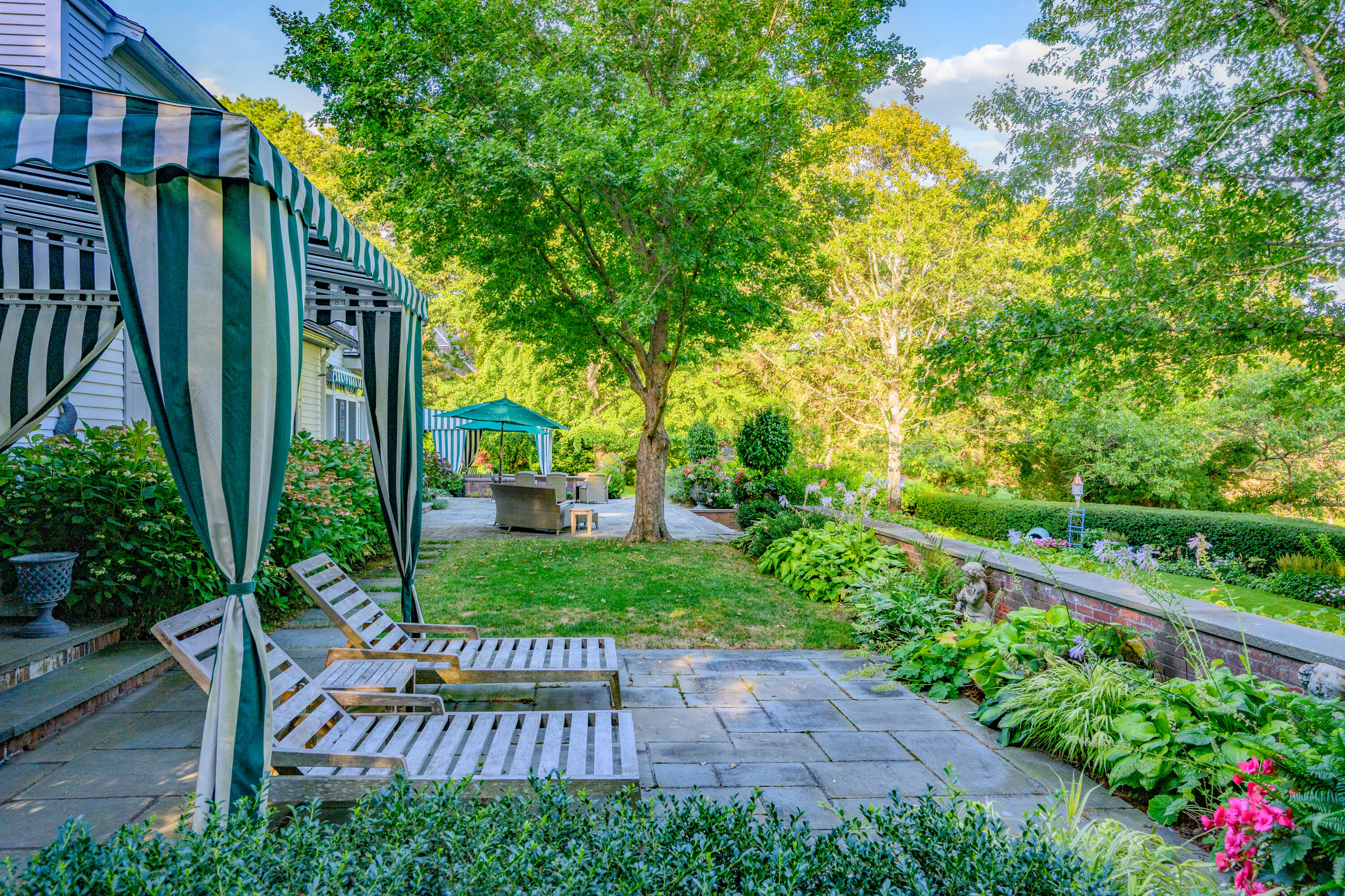 245 North Bay Road Osterville, MA 02655 - Photo 27 of 50 a view of a house with a yard