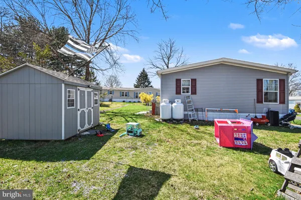 $140,000 | 4 Gaslight Place, Quakertown, PA 18951