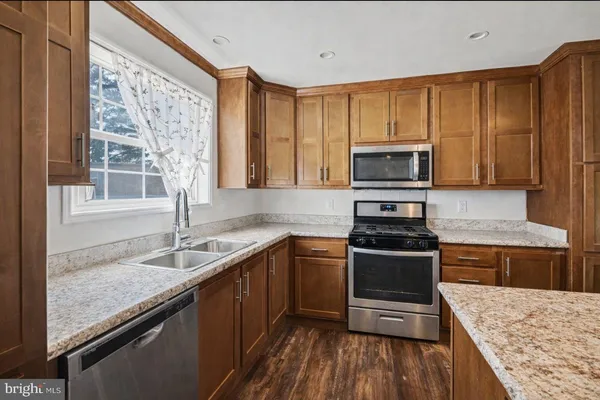 $140,000 | 4 Gaslight Place, Quakertown, PA 18951