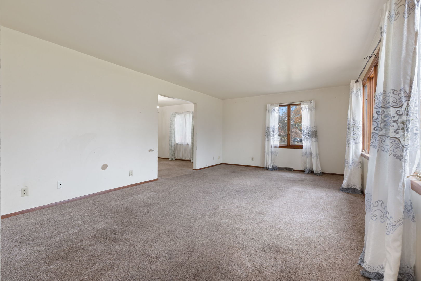 23058 West McClintock Road Channahon, IL 60410 - Photo 4 of 35