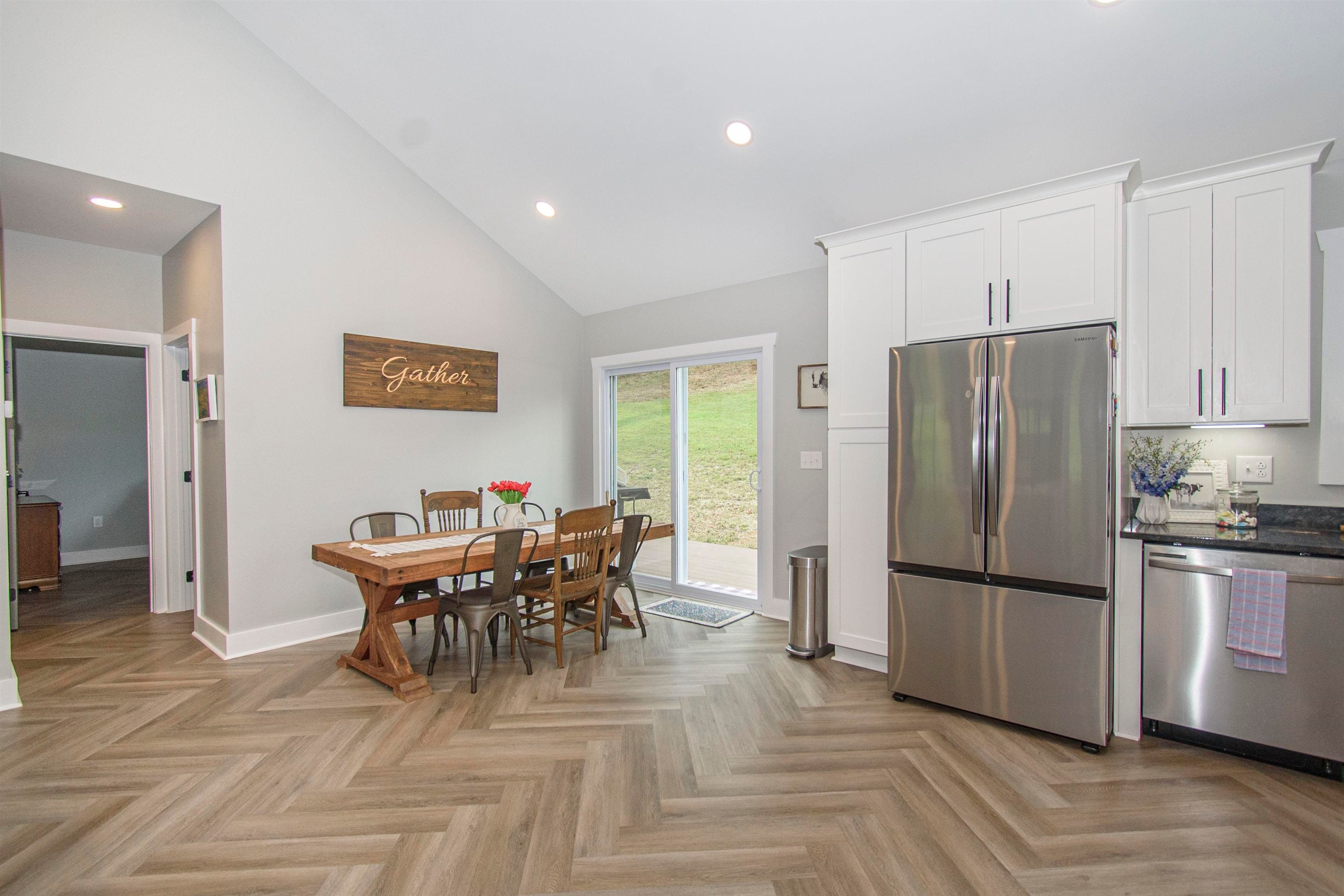 268 Virginia Heights Road Pearisburg, VA 24134 - Photo 21 of 34 Gallery Image 21