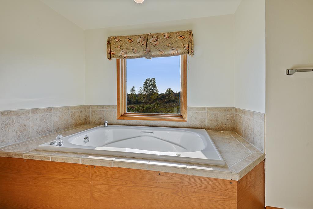7580 Meadow Ridge Road, Unit A2 Egg Harbor, WI 54209 - Photo 9 of 15