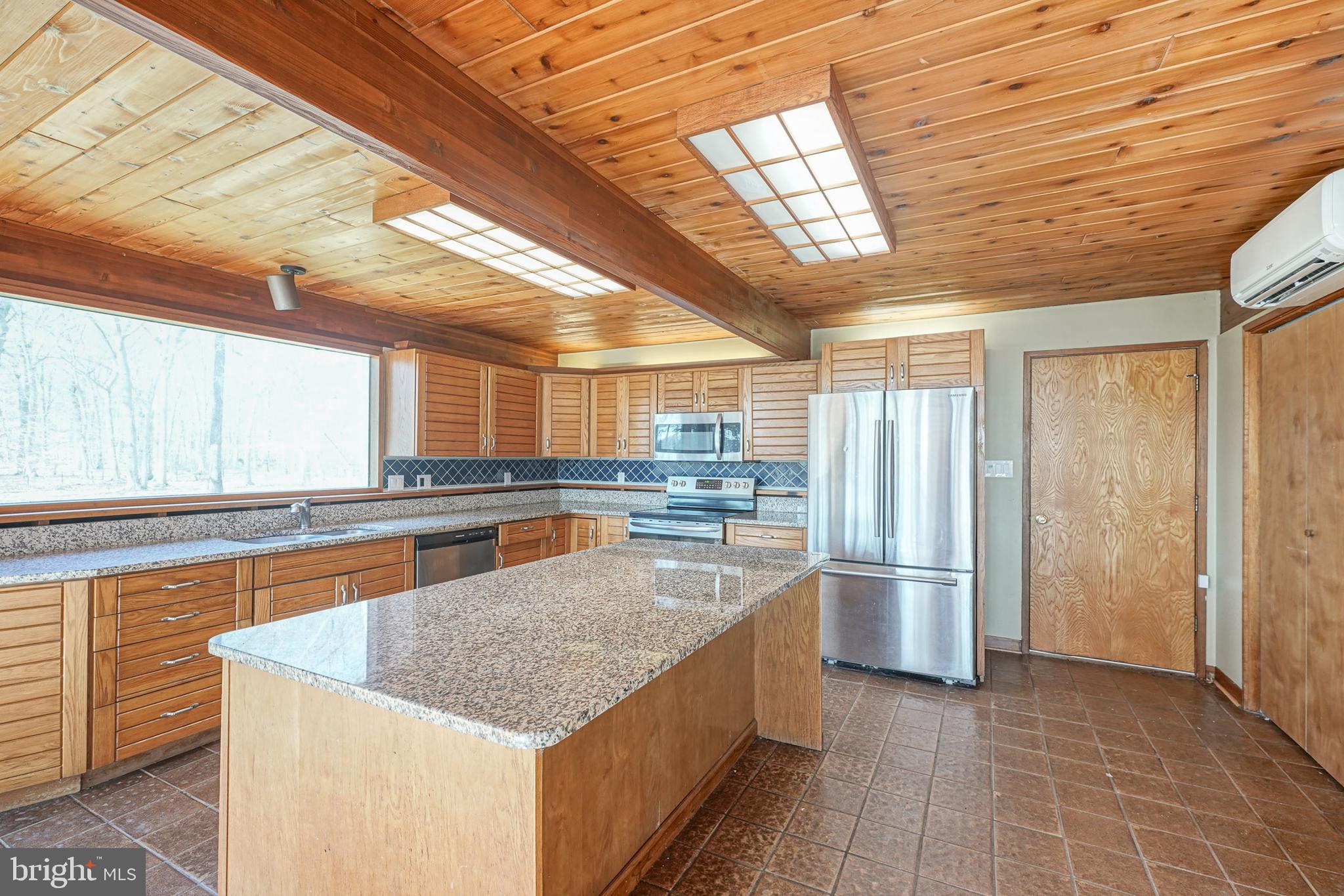 164 Kings Road Westampton, NJ 08060 - Photo 3 of 52