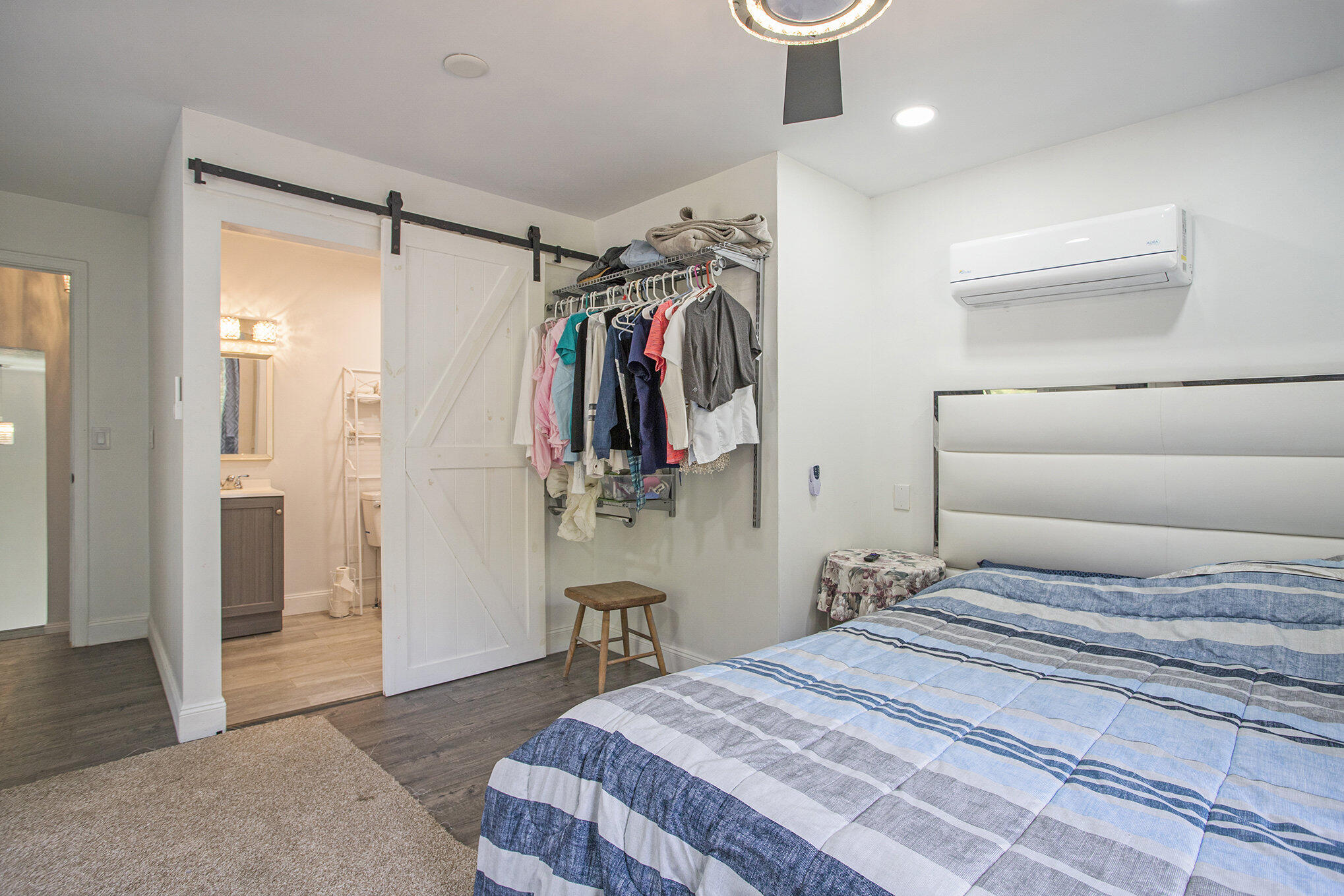 3010 Portage Road Niles, MI 49120 - Photo 20 of 39 Primary Bedroom Upper Level