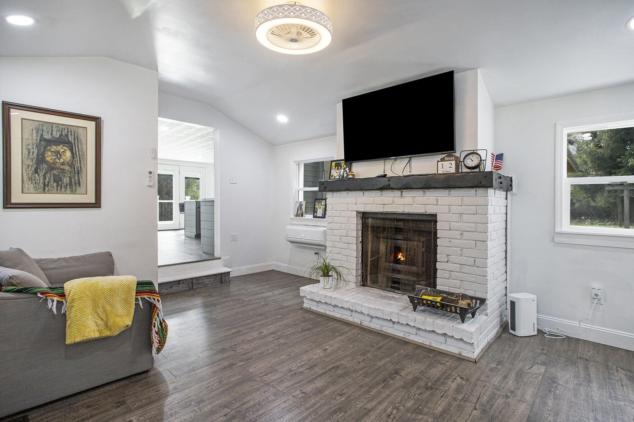3010 Portage Road Niles, MI 49120 - Photo 6 of 39 Living room