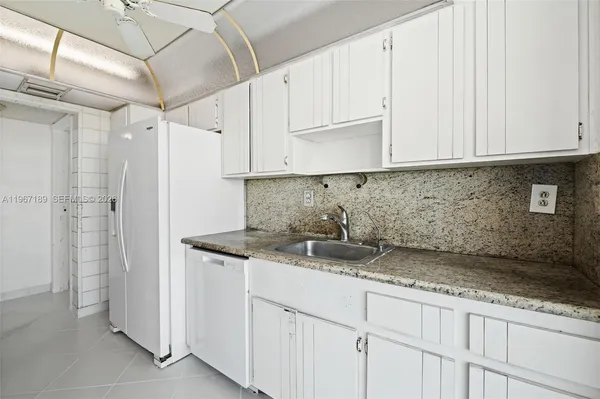 $475,000 | 8100 Byron Avenue, Unit 303, Miami Beach, FL 33141