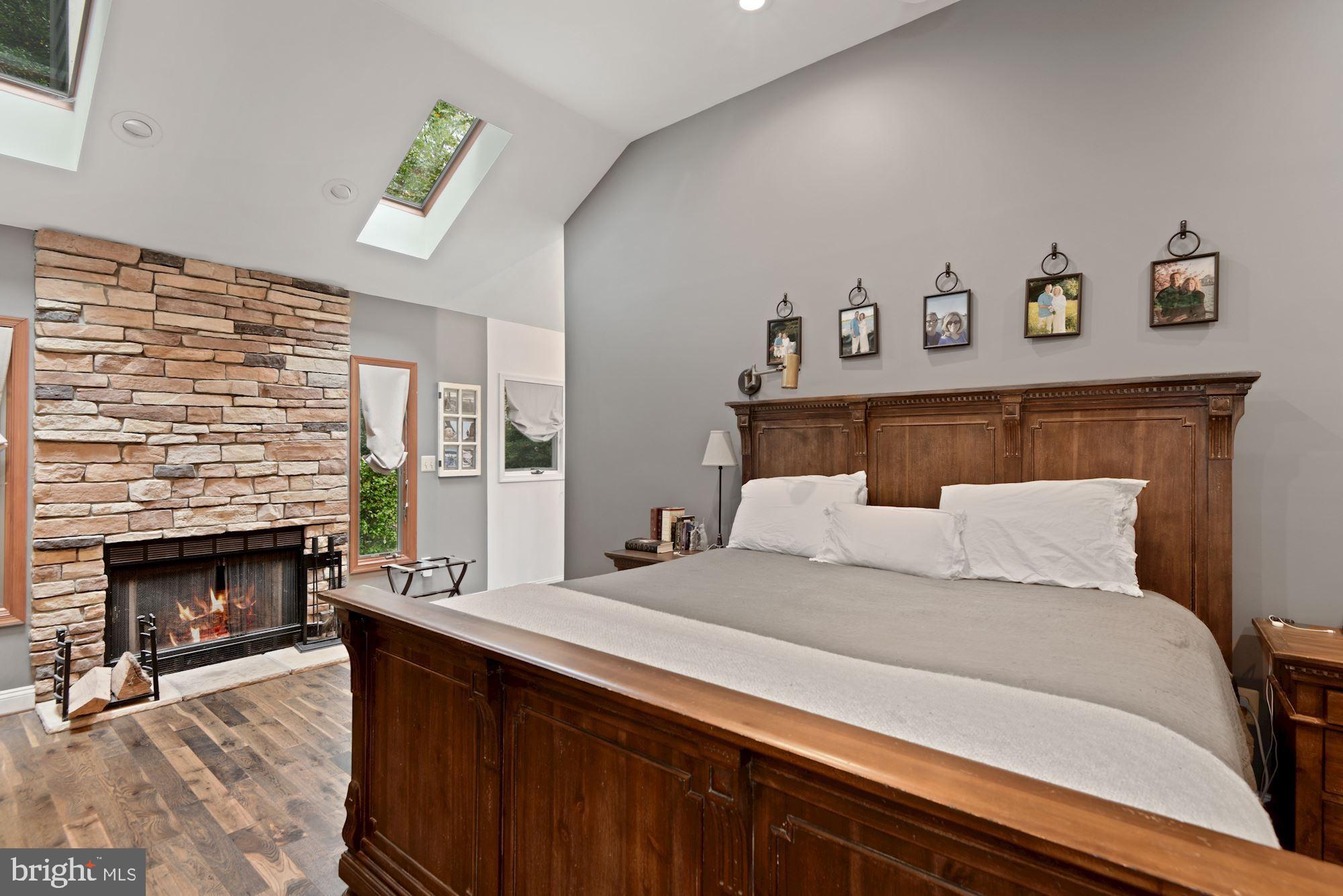1710 Robinhood Road Annapolis, MD 21401 - Photo 20 of 54 Primary Bedroom with High Vaulted Ceilings