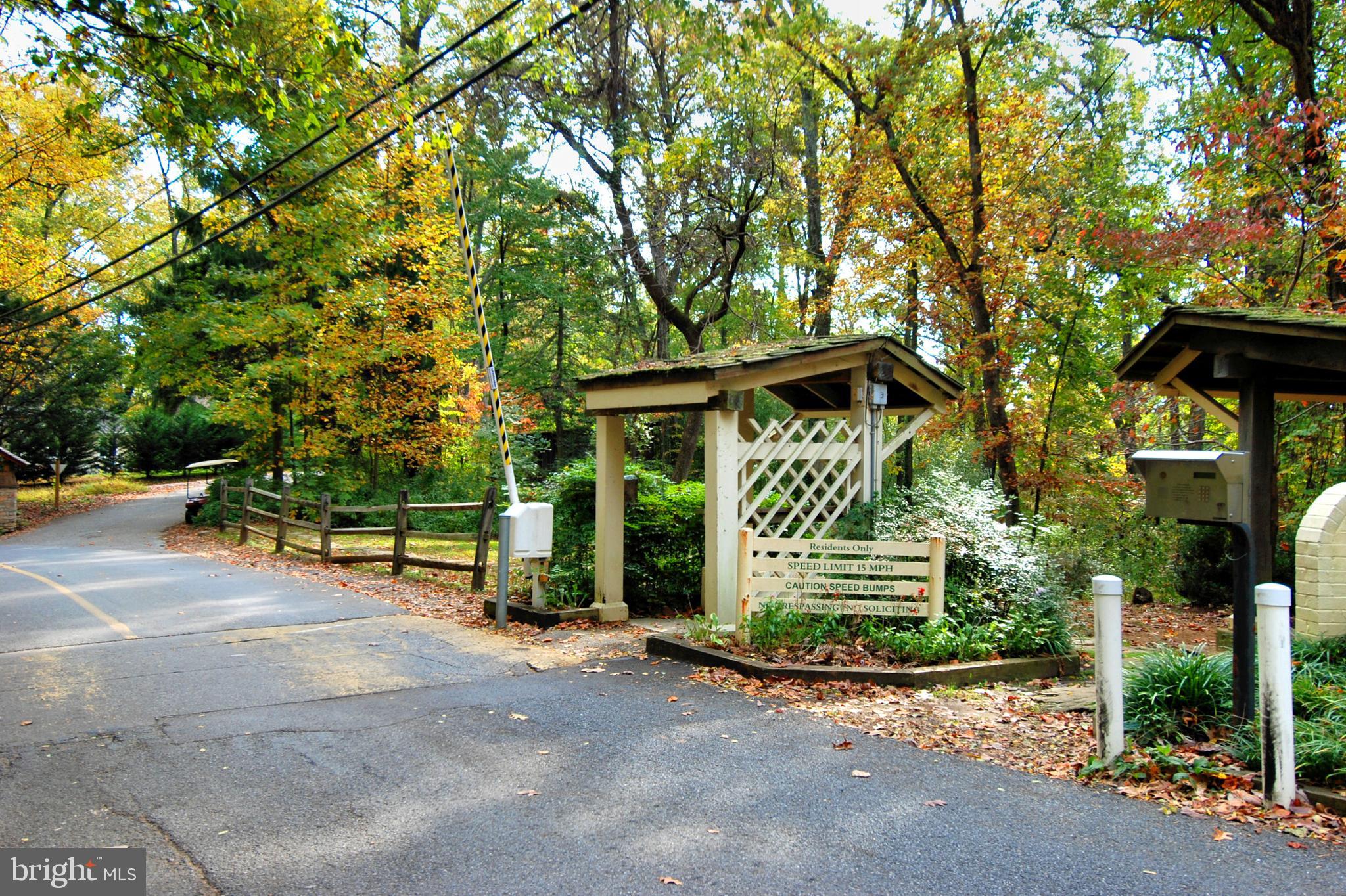 1710 Robinhood Road Annapolis, MD 21401 - Photo 51 of 54 Entrance to Community