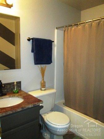 1630 Southwest 35th Street Redmond, OR 97756 - Photo 14 of 22 Additional Photo