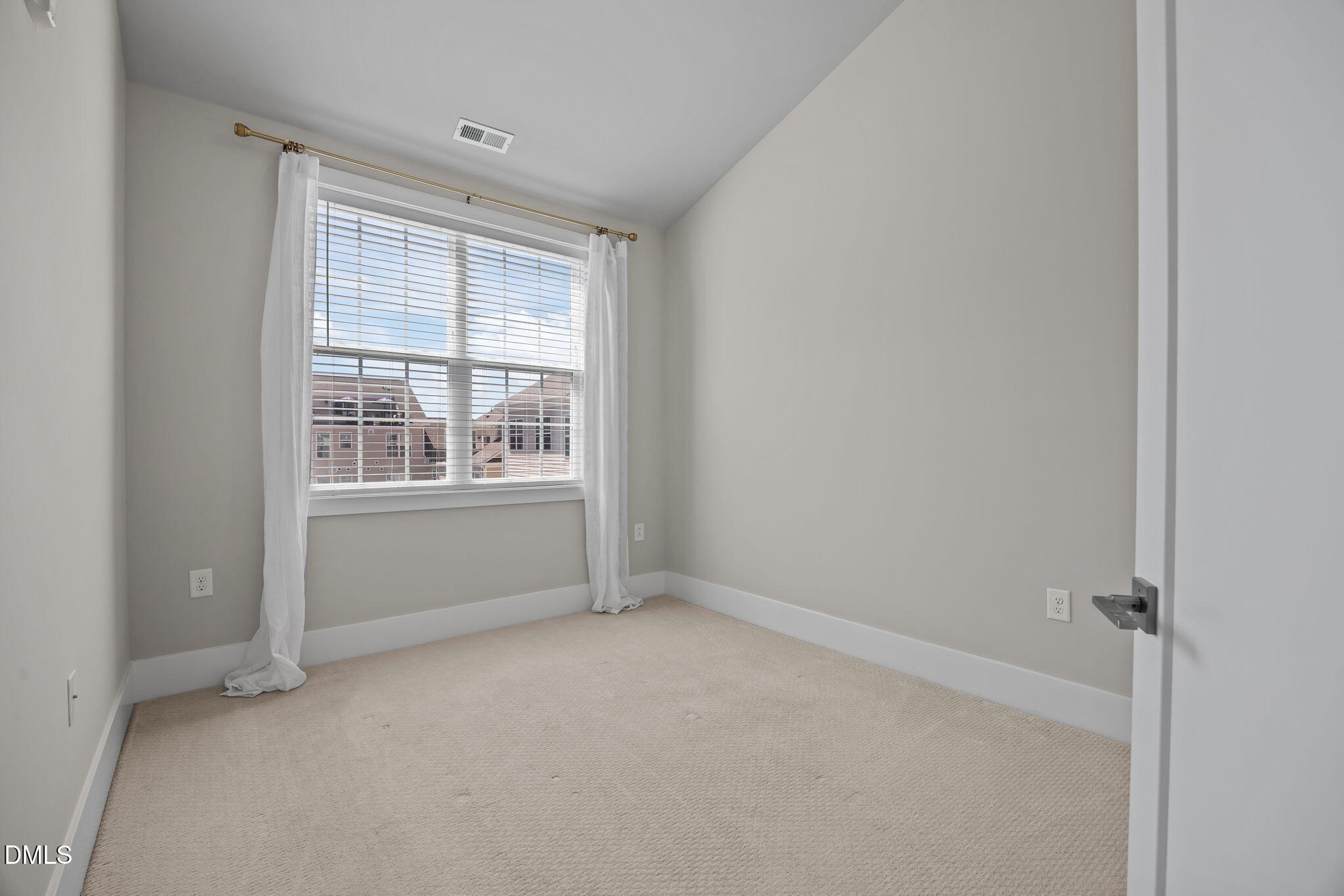 10210 Sablewood Drive, Unit 107 Raleigh, NC 27617 - Photo 19 of 27 28-web-or-mls-IMG_5020