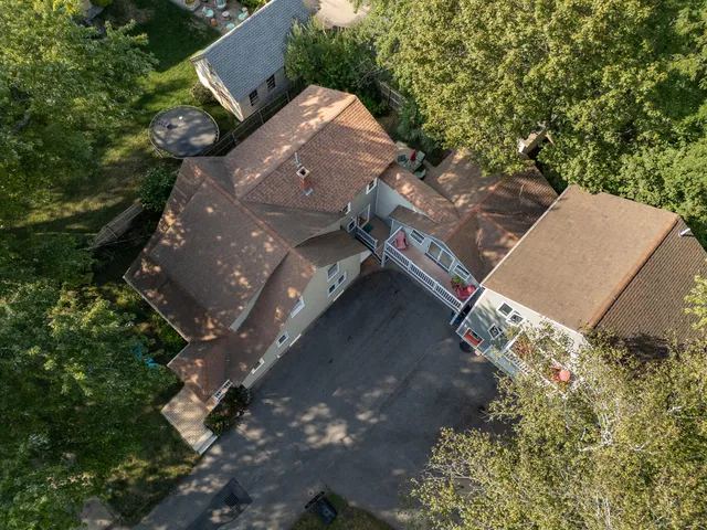 $1,075,000 | 8 Water Street, Unit 1, Kittery, ME 03904