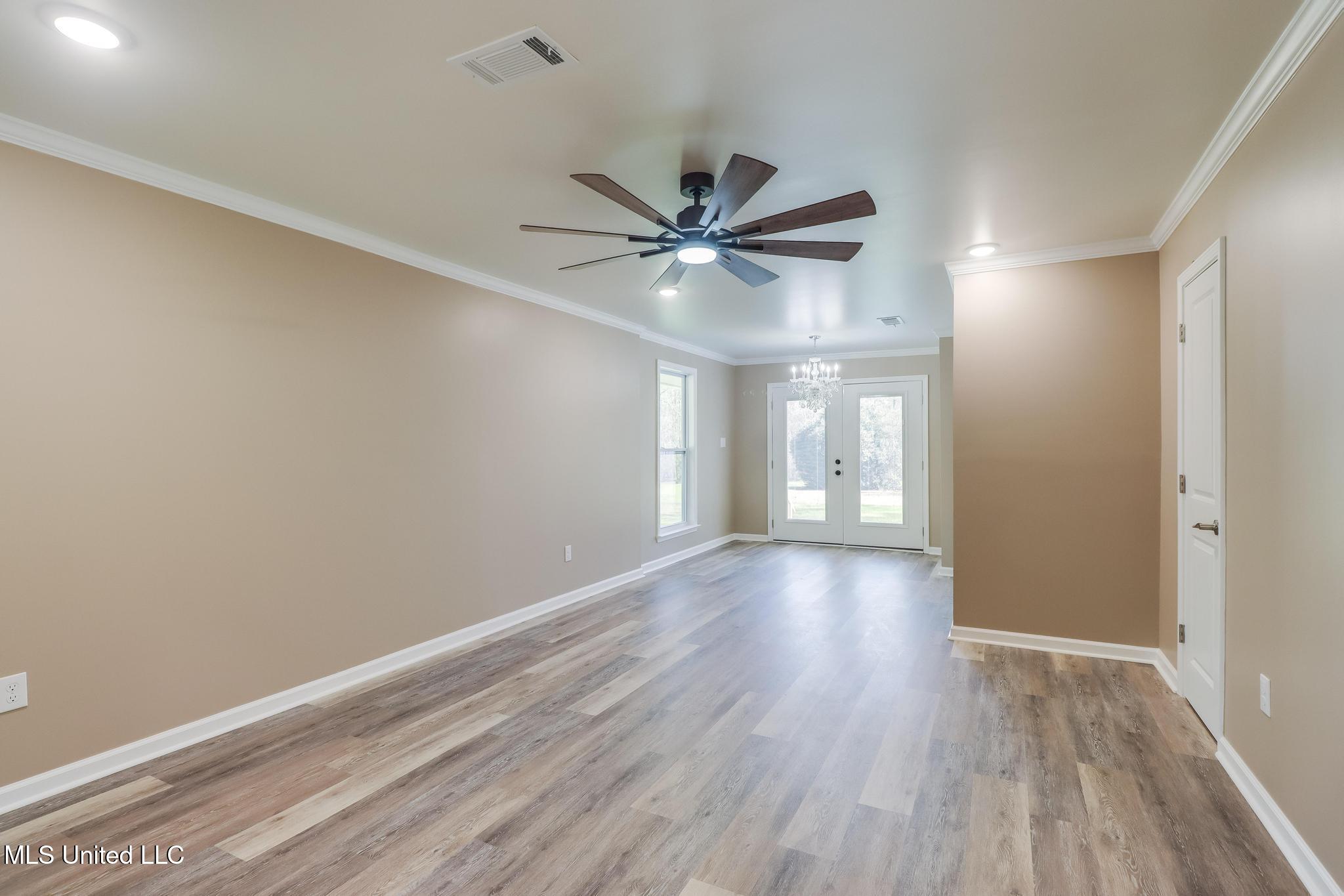 20502 Hill Top Road Saucier, MS 39574 - Photo 13 of 26 IMG_0898-Edit