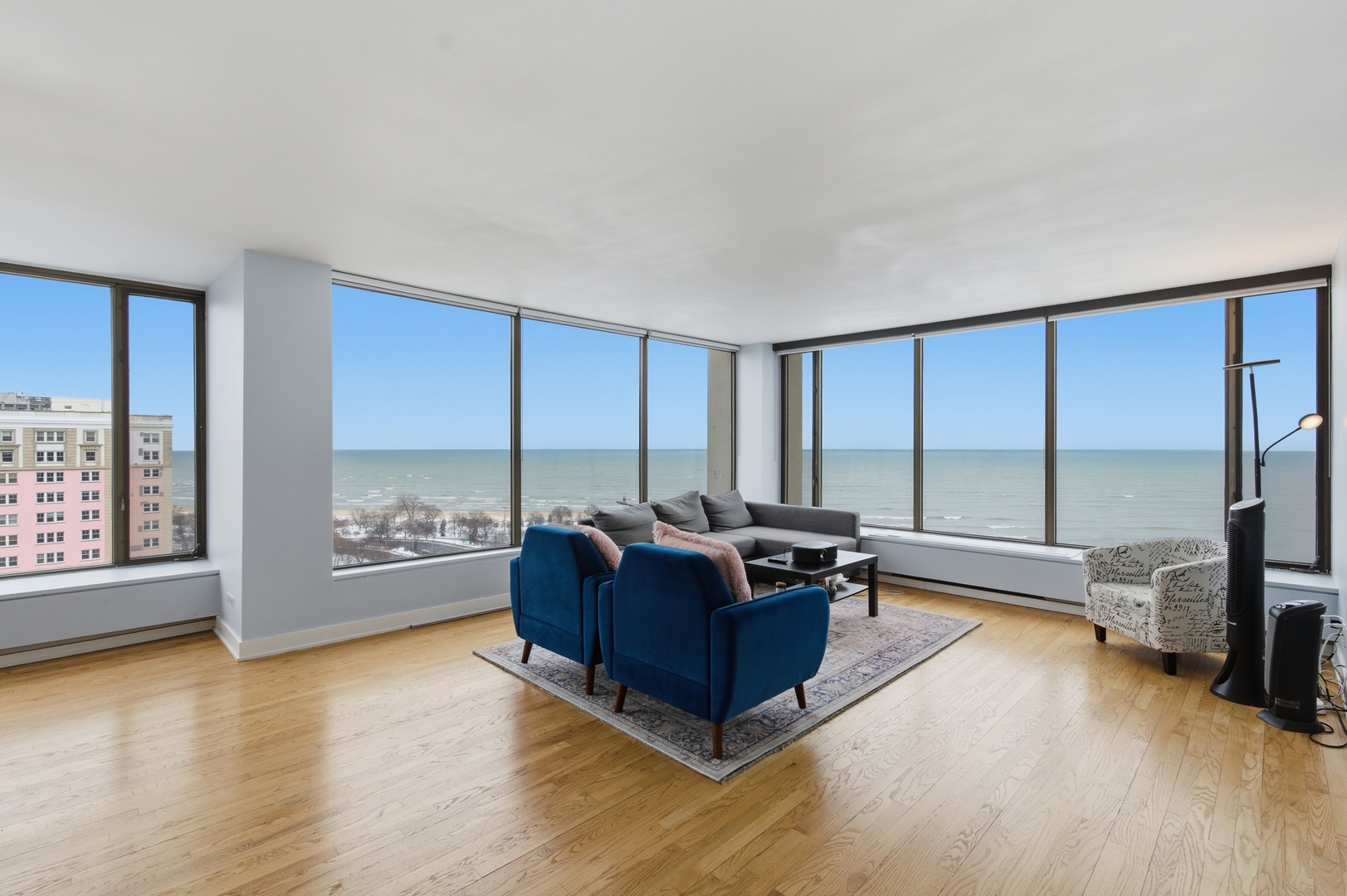 5455 North Sheridan Road, Unit 2301 Chicago, IL 60640 - Photo 4 of 12