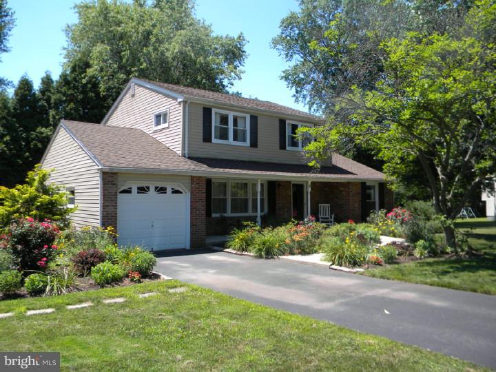 4 Lawrence Road Audubon, PA 19403 - Photo 1 of 22 Exterior Front
