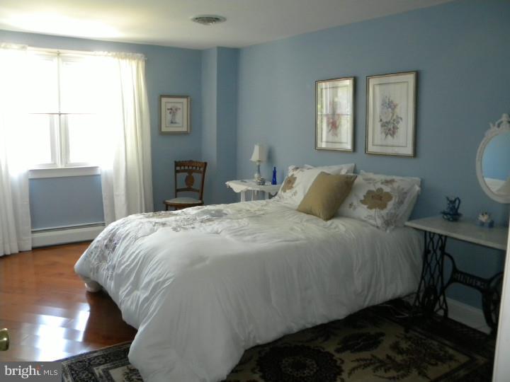 4 Lawrence Road Audubon, PA 19403 - Photo 13 of 22 Bedroom 2