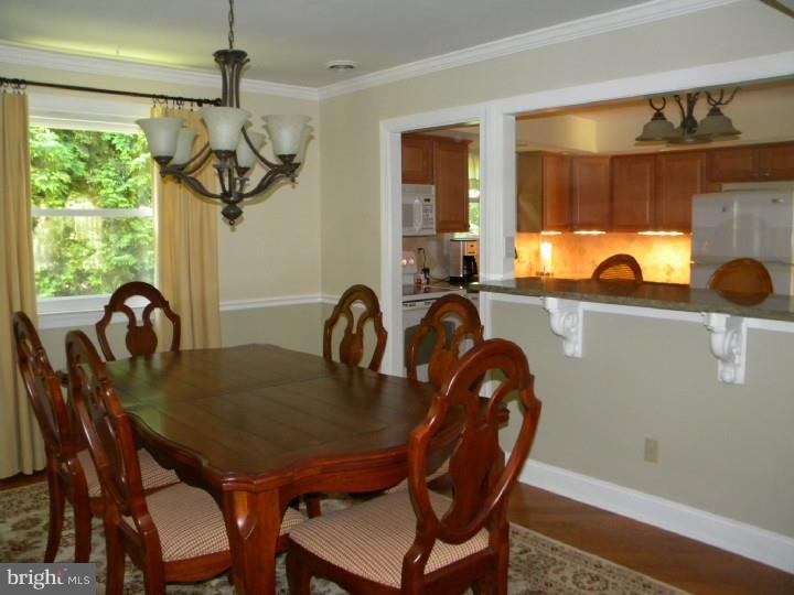 4 Lawrence Road Audubon, PA 19403 - Photo 8 of 22 Dining Room