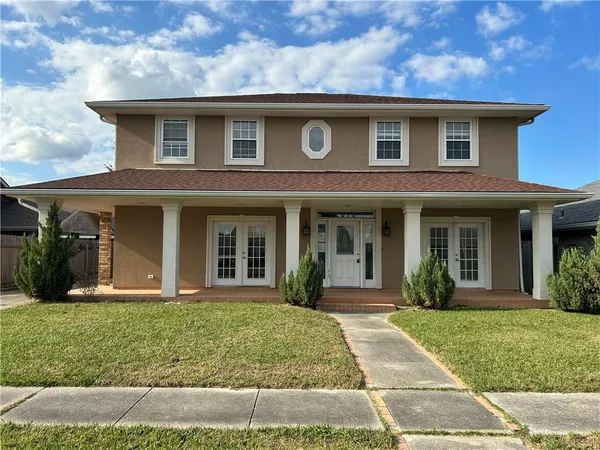 $200,000 | 2816 Oak Drive, Violet, LA 70092