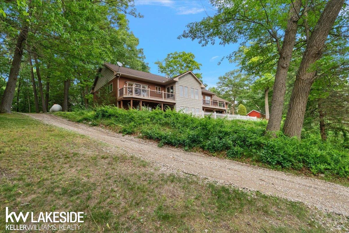 1455 Oak Ridge Road Oxford, MI 48371 - Photo 13 of 78