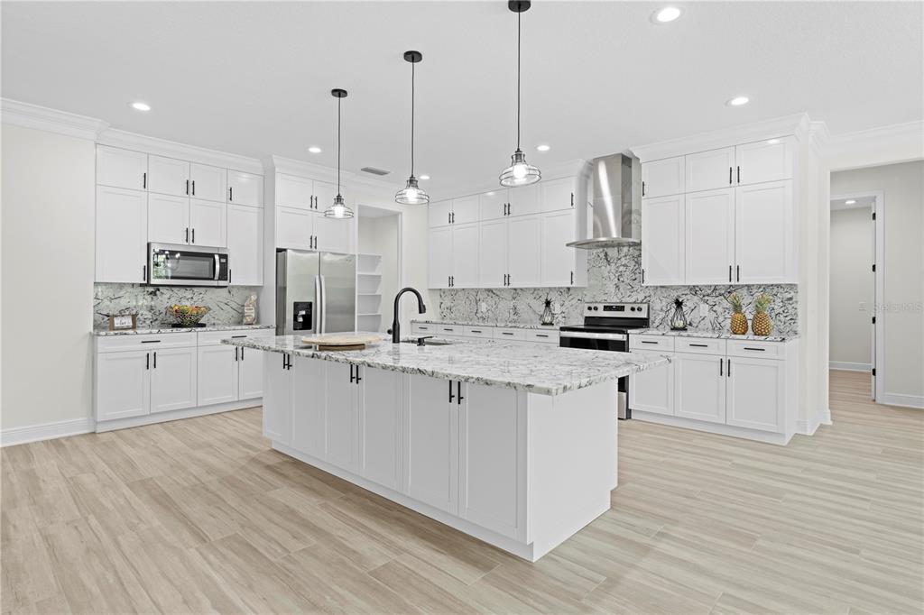 18130 Parrot Road Weeki Wachee, FL 34614 - Photo 15 of 56
