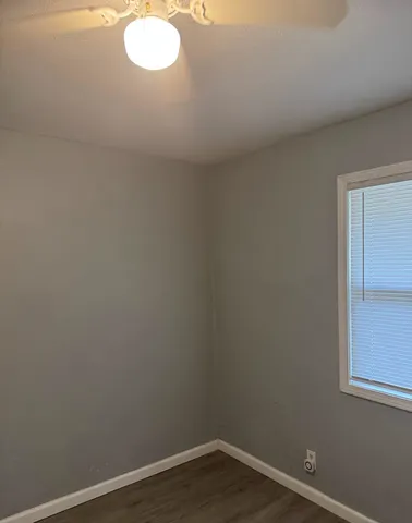 $140,000 | 1607 Williamsburg Drive, Champaign, IL 61821