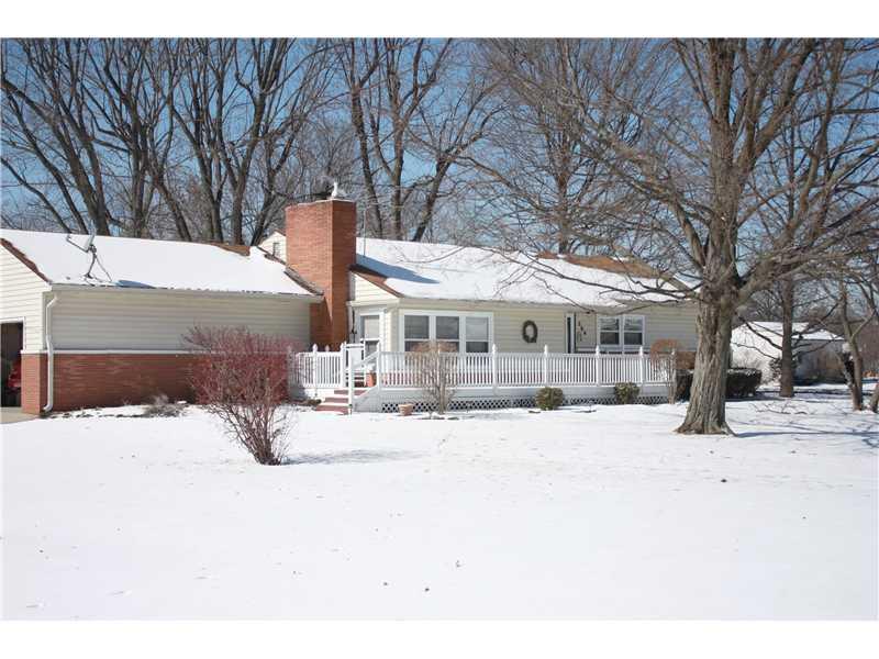 264 Howard Road Greenwood, IN 46142 - Photo 1 of 15 Gallery Image 1