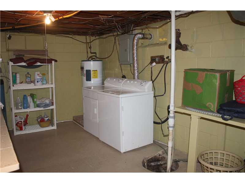 264 Howard Road Greenwood, IN 46142 - Photo 15 of 15 Gallery Image 15
