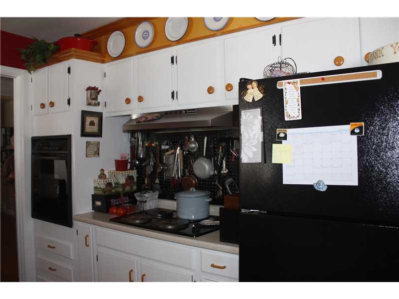 264 Howard Road Greenwood, IN 46142 - Photo 3 of 15 Gallery Image 3