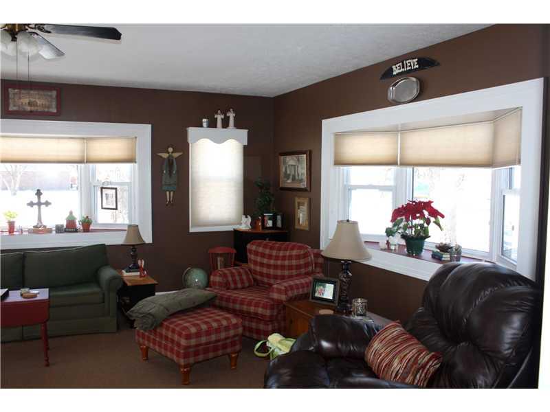 264 Howard Road Greenwood, IN 46142 - Photo 7 of 15 Gallery Image 7
