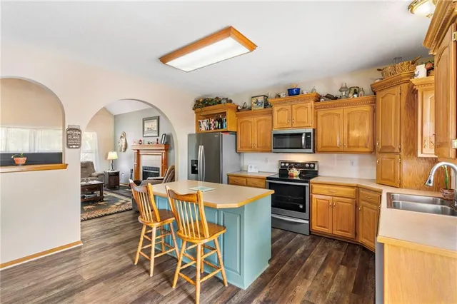 $375,000 | 1366 Northwest 565th Road, Holden, MO 64040