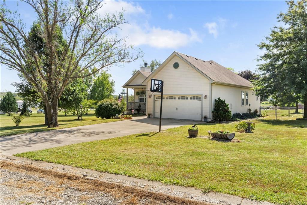 1366 Northwest 565th Road Holden, MO 64040 - Photo 3 of 45