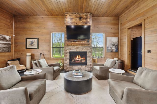 $12,499,000 | 3105 Coy Hill Road, Olivehill, TN 38475