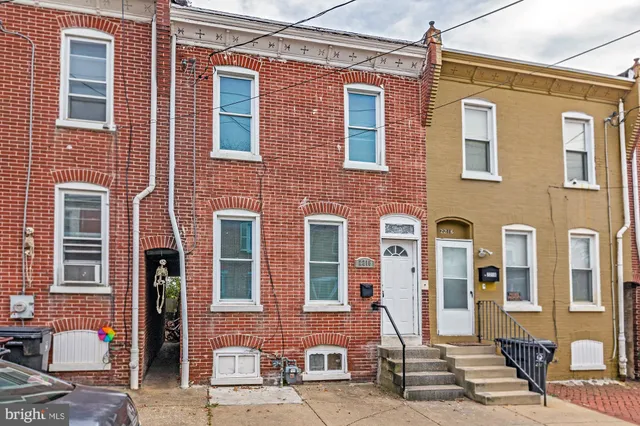 $1,700 | 2218 Tatnall Street, Wilmington, DE 19802