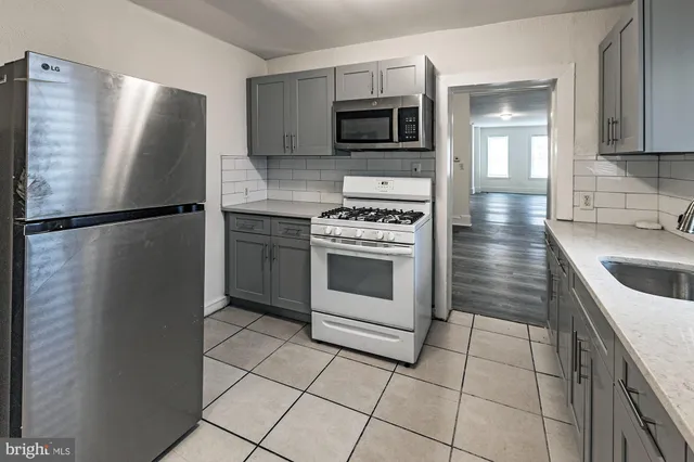 $1,700 | 2218 Tatnall Street, Wilmington, DE 19802