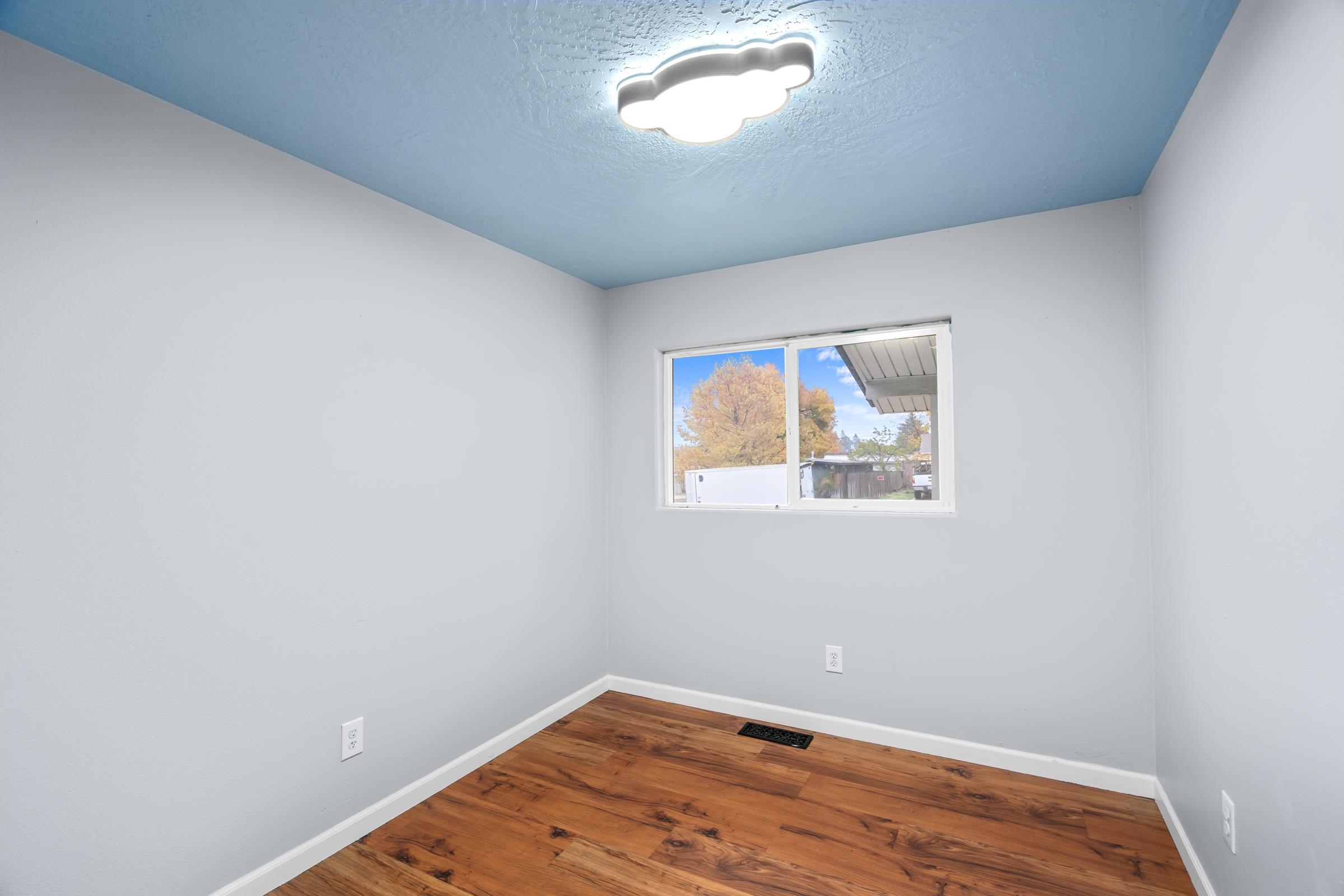 7317 North Colton Street Spokane, WA 99208 - Photo 29 of 31