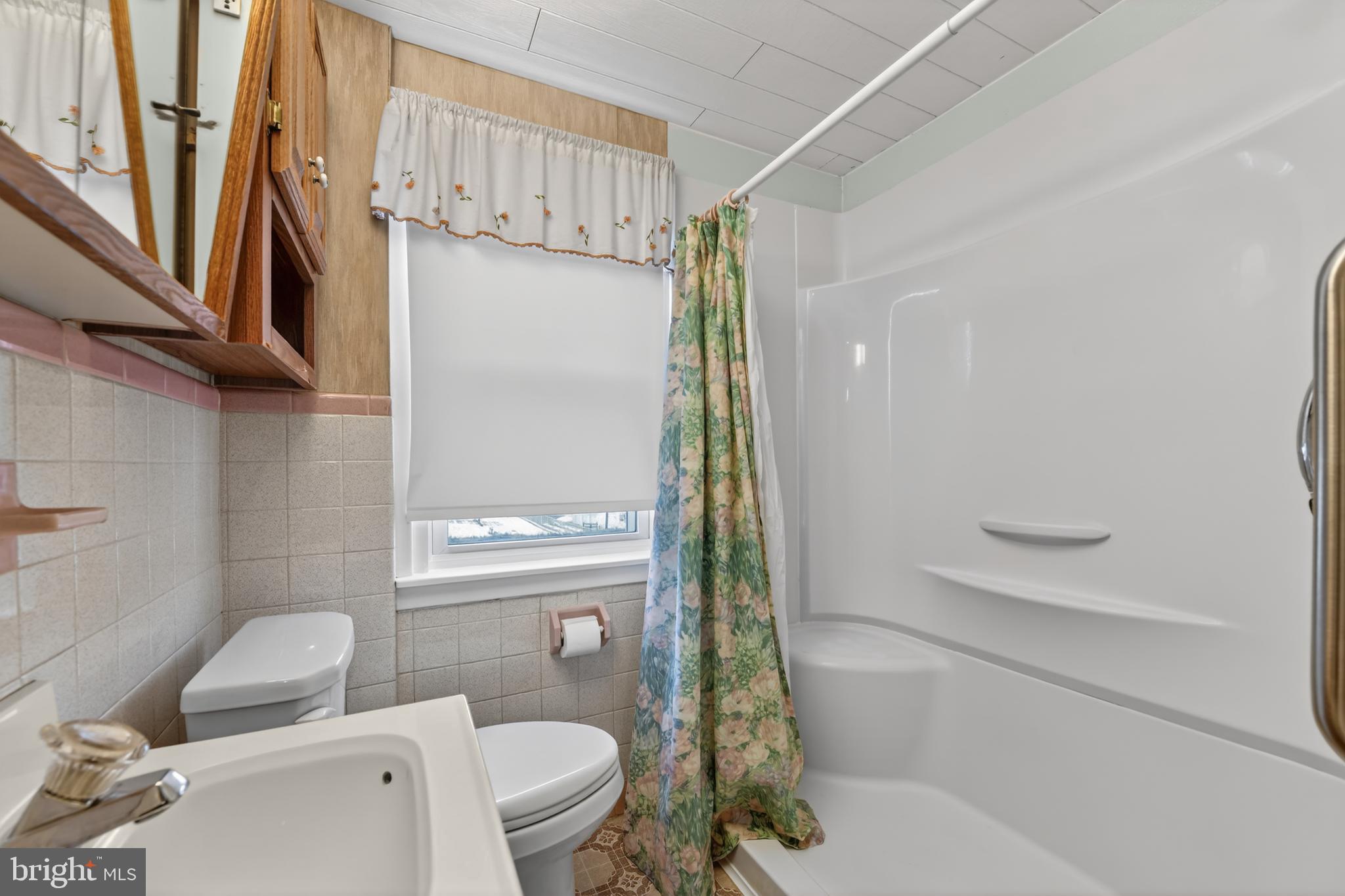 825 Bellefonte Avenue Reading, PA 19607 - Photo 21 of 33