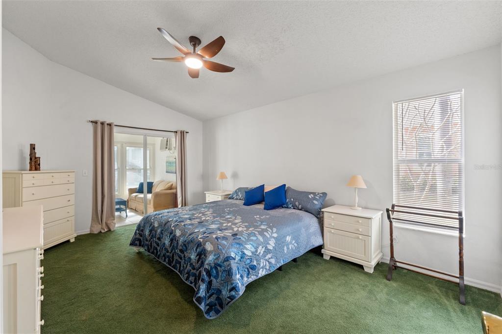 958 Ridgewood Terrace Tarpon Springs, FL 34689 - Photo 14 of 66