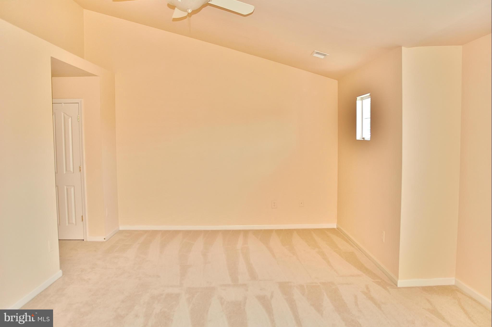 18256 Wickham Road Olney, MD 20832 - Photo 12 of 30 Master with Cathedral Ceilings