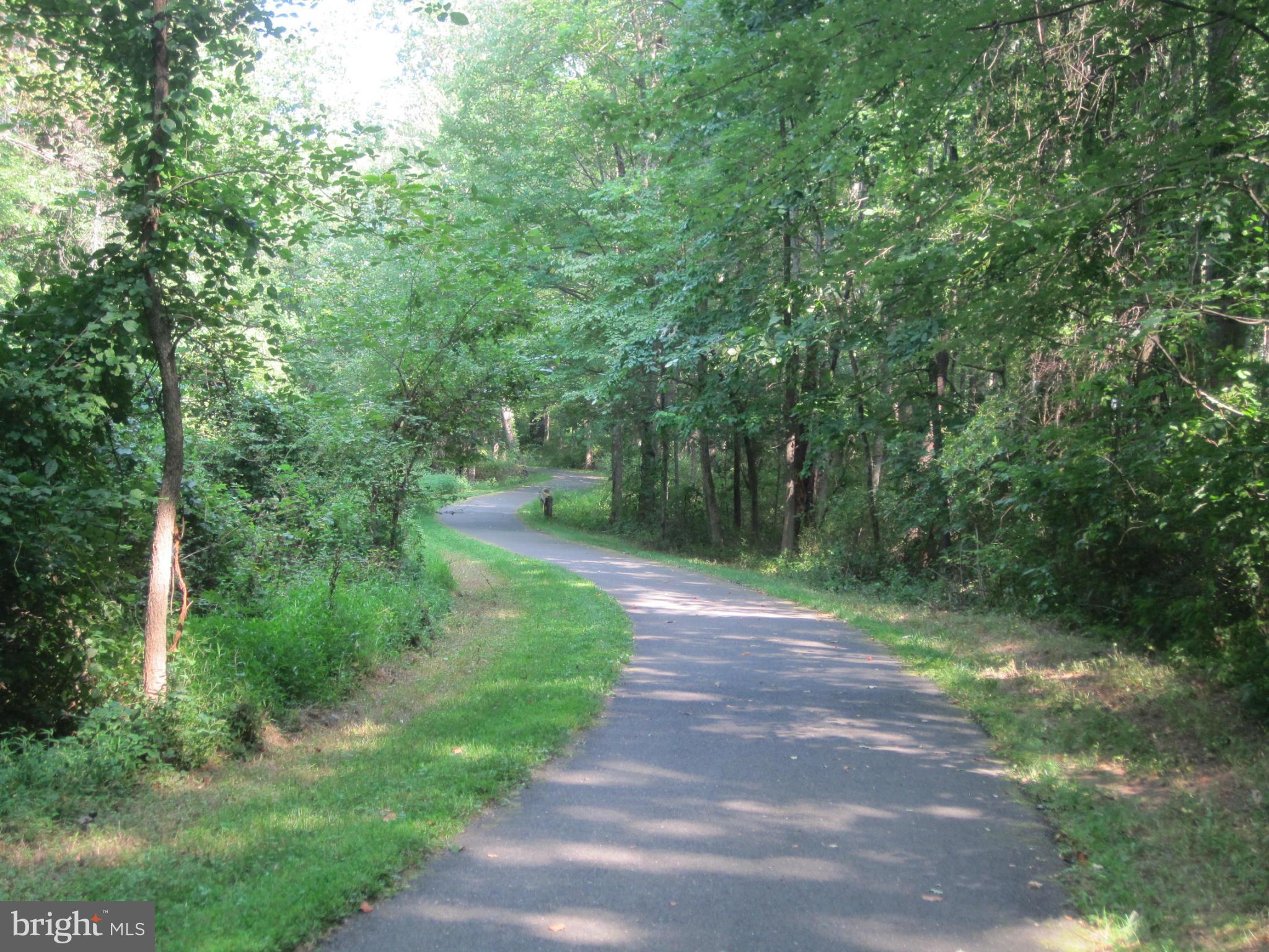 18256 Wickham Road Olney, MD 20832 - Photo 28 of 30 Community Walking Paths