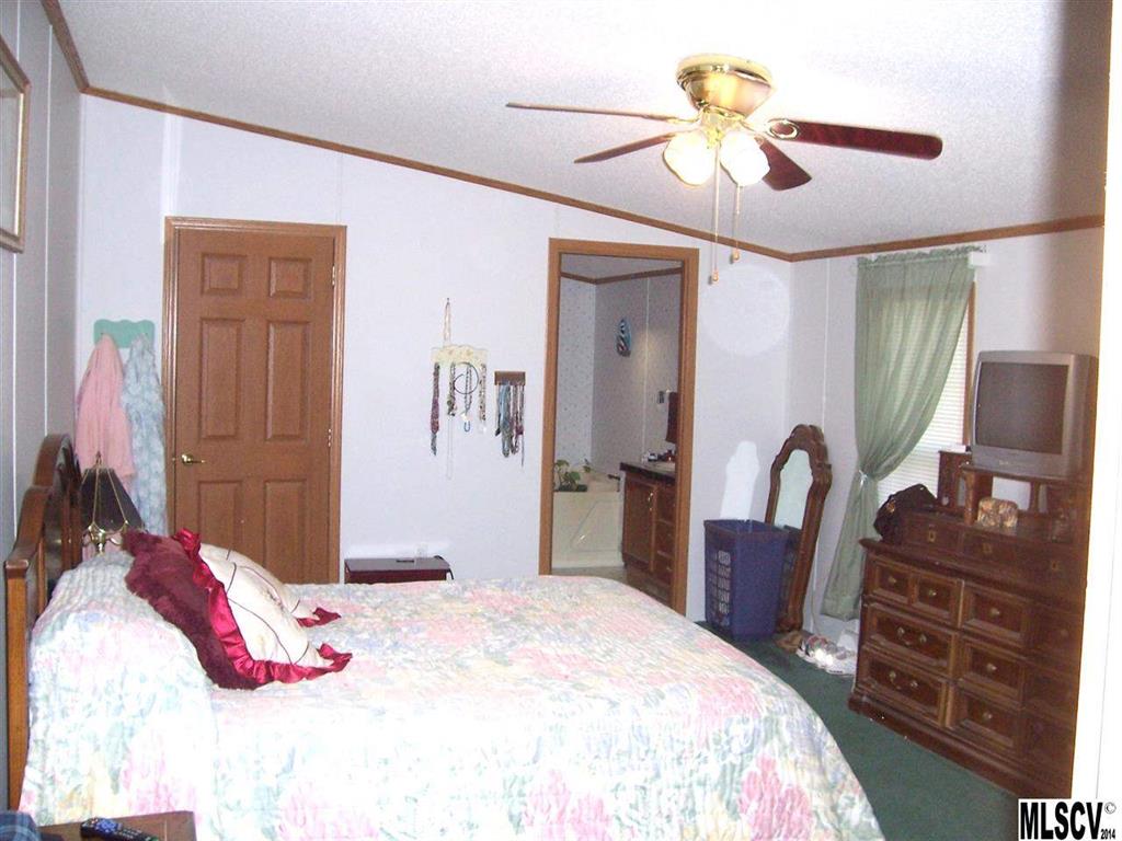 5071 Snowhill Church Road Morganton, NC 28655 - Photo 9 of 12 Gallery Image 9