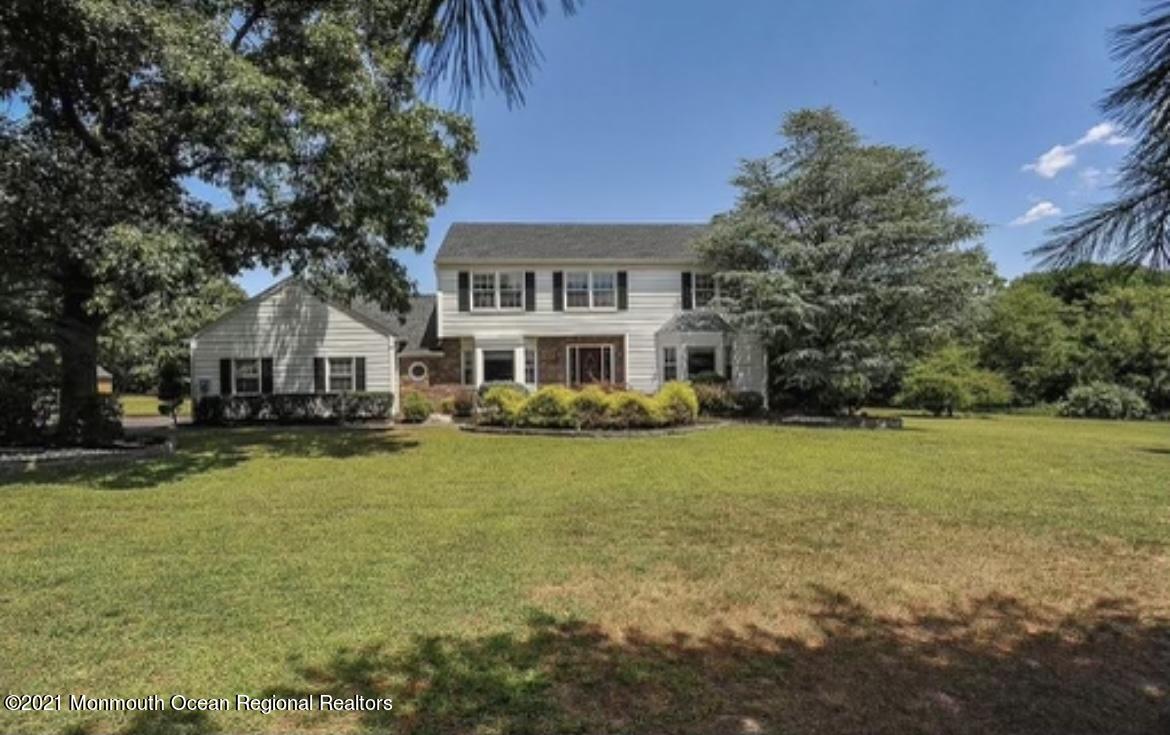44 Hillcrest Road Holmdel, NJ 07733 - Photo 2 of 21 IMG_2222