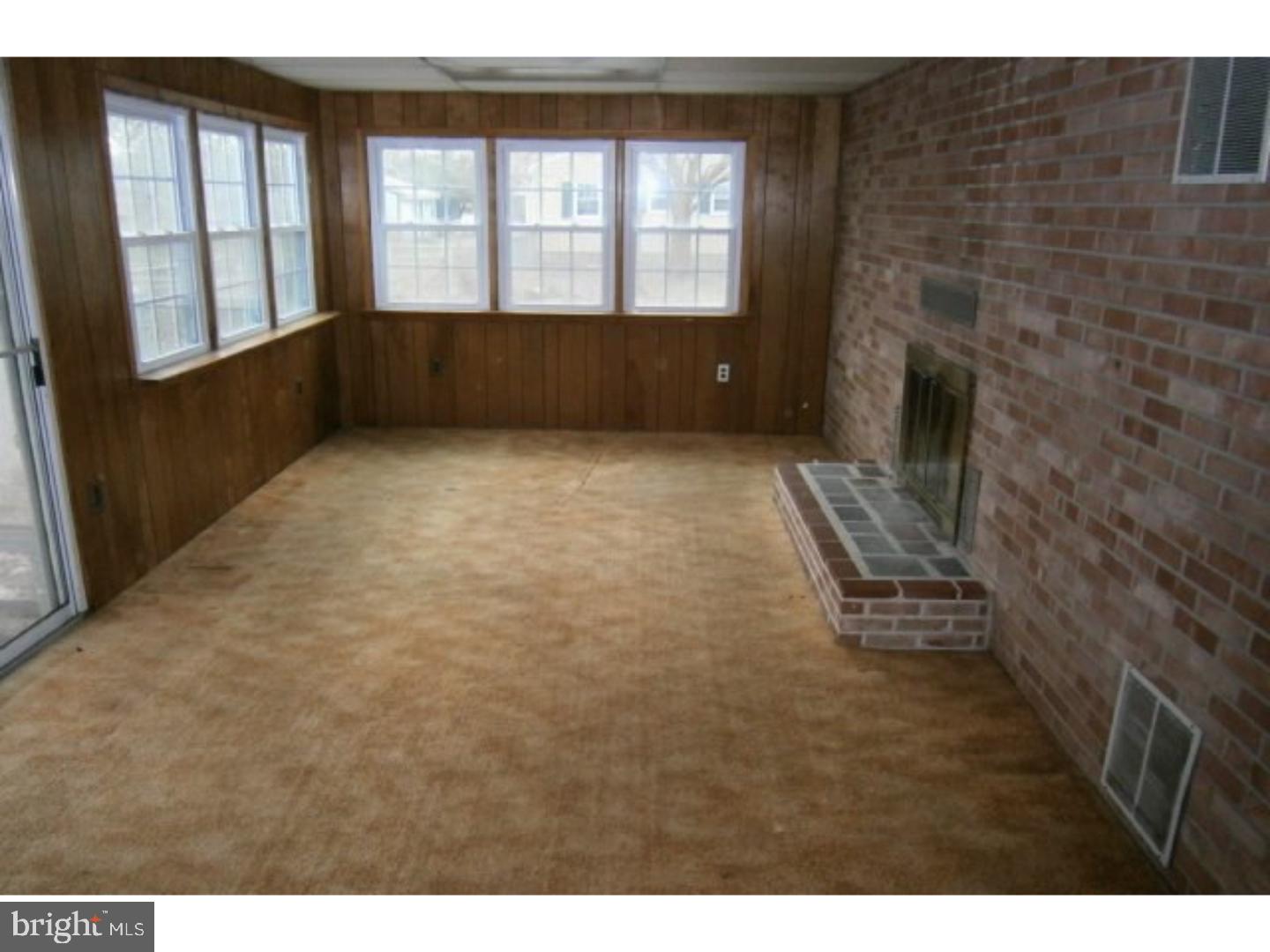 16 Harris Road Salem, NJ 08079 - Photo 12 of 20 Den