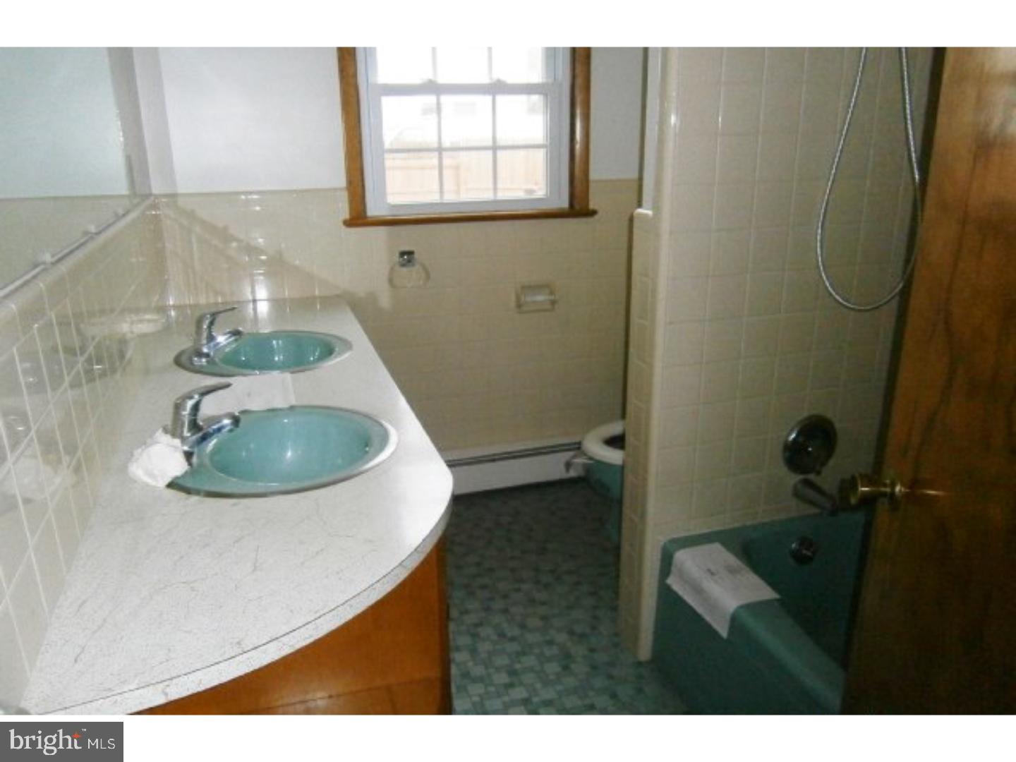 16 Harris Road Salem, NJ 08079 - Photo 14 of 20 Bathroom