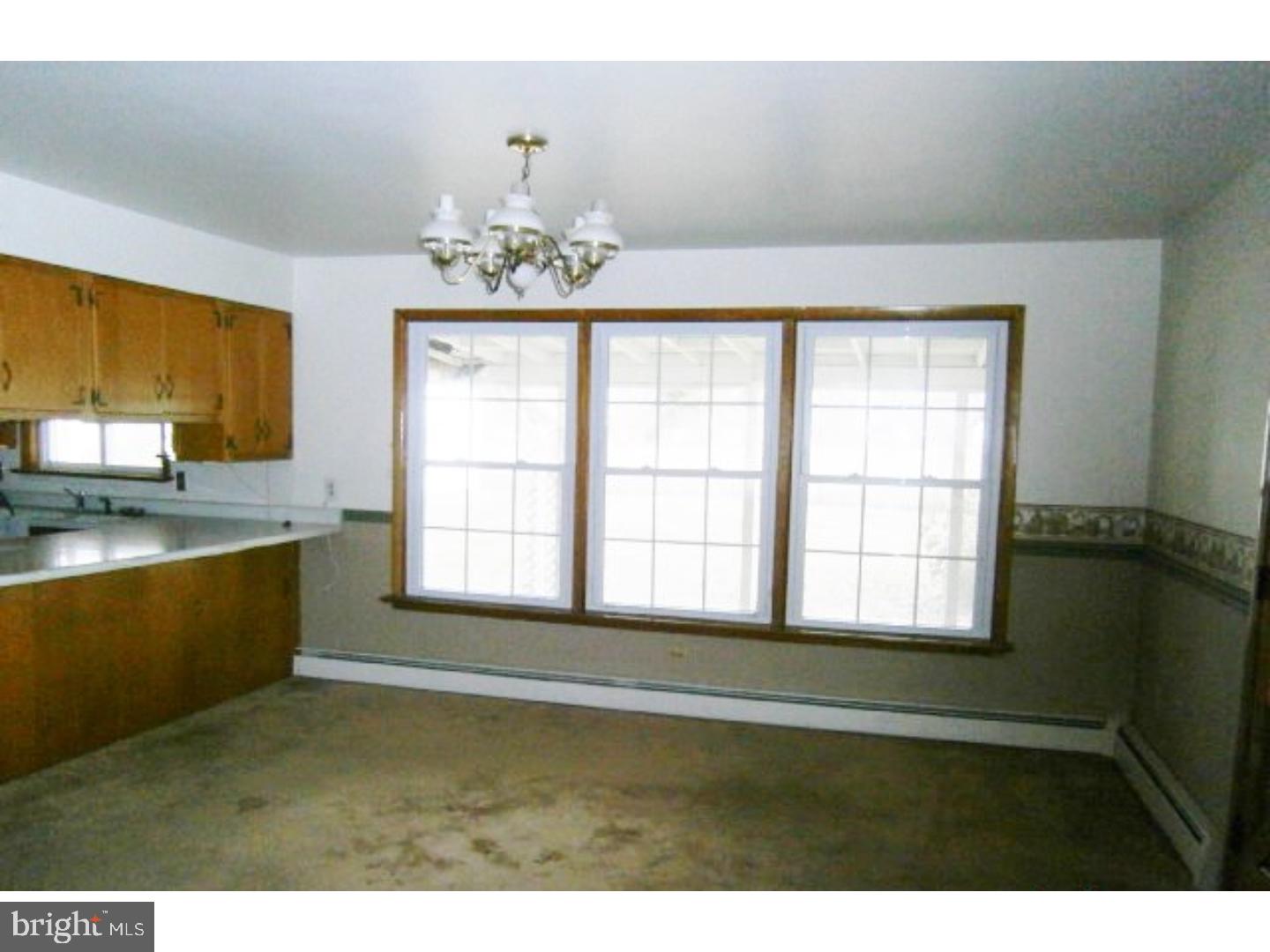 16 Harris Road Salem, NJ 08079 - Photo 19 of 20 Dining Room